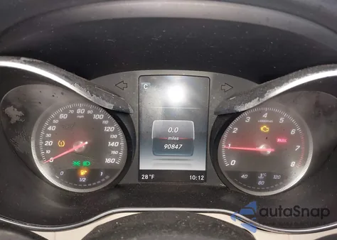 2016 Mercedes-Benz C 300 4Matic z USA, uszkodzony, nr VIN WDDWF4KBXGR141717